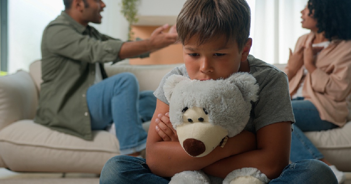 10 Signs That You Experienced Childhood Trauma